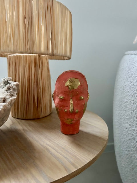 Sculptuur Afrikaans hoofd zalmroze