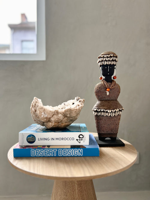 Edelsteen bergkristal geode (+- 18 cm)