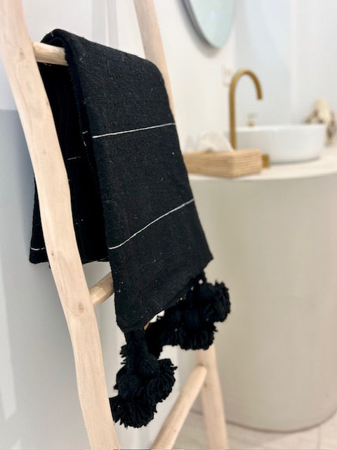 Plaid/deken zwart met pompoms