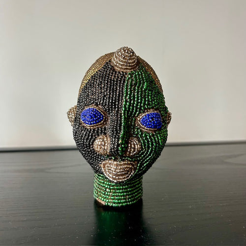 Beeldje Afrikaans kralenhoofd 2