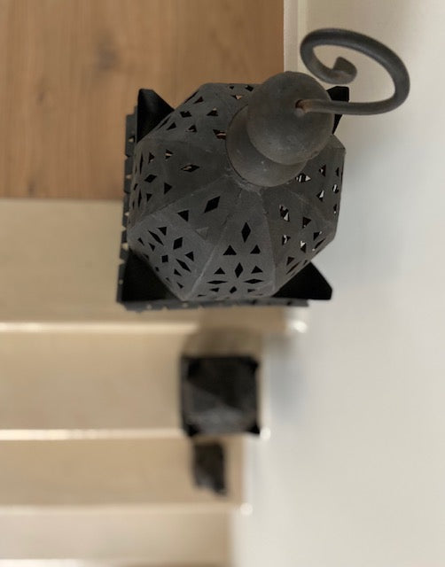 Marokkaanse zwart metalen lantaarn
