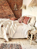 Plaid/deken wit met bruine pompoms